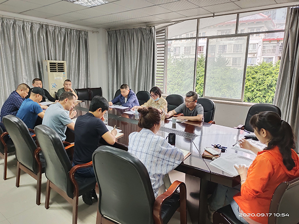 5f7056b7bb1de.jpg 大反思大討論活動(dòng)3.jpg