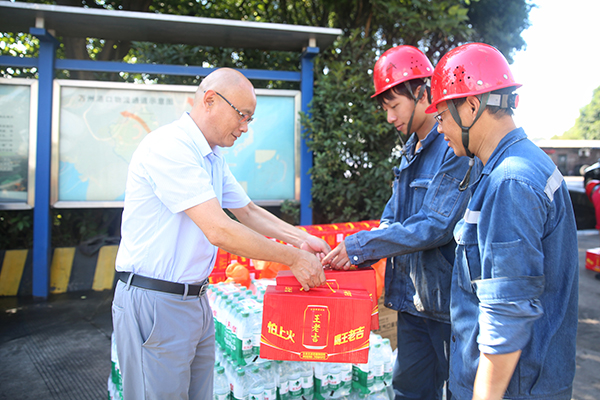 68a42ef67ee2b.jpg 1.jpg